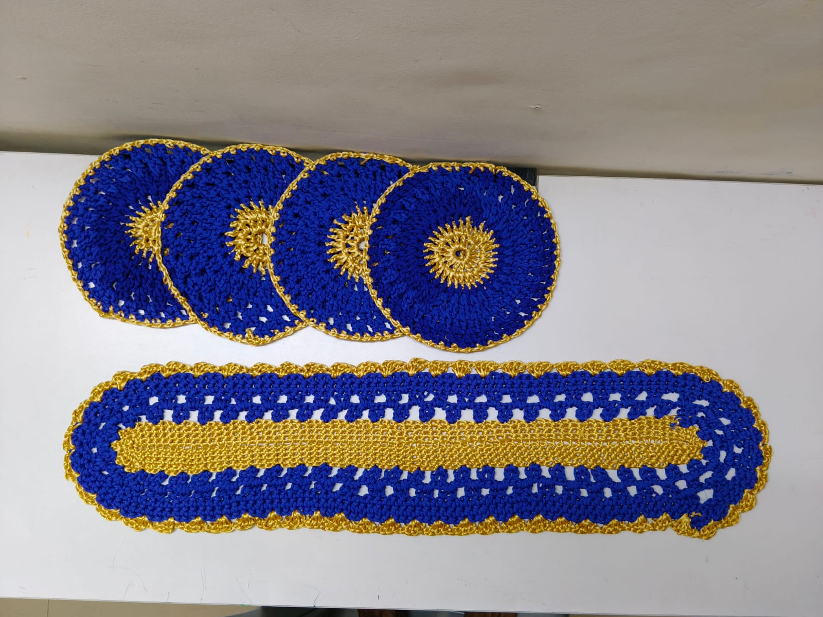 Dinner Table mats & Runner