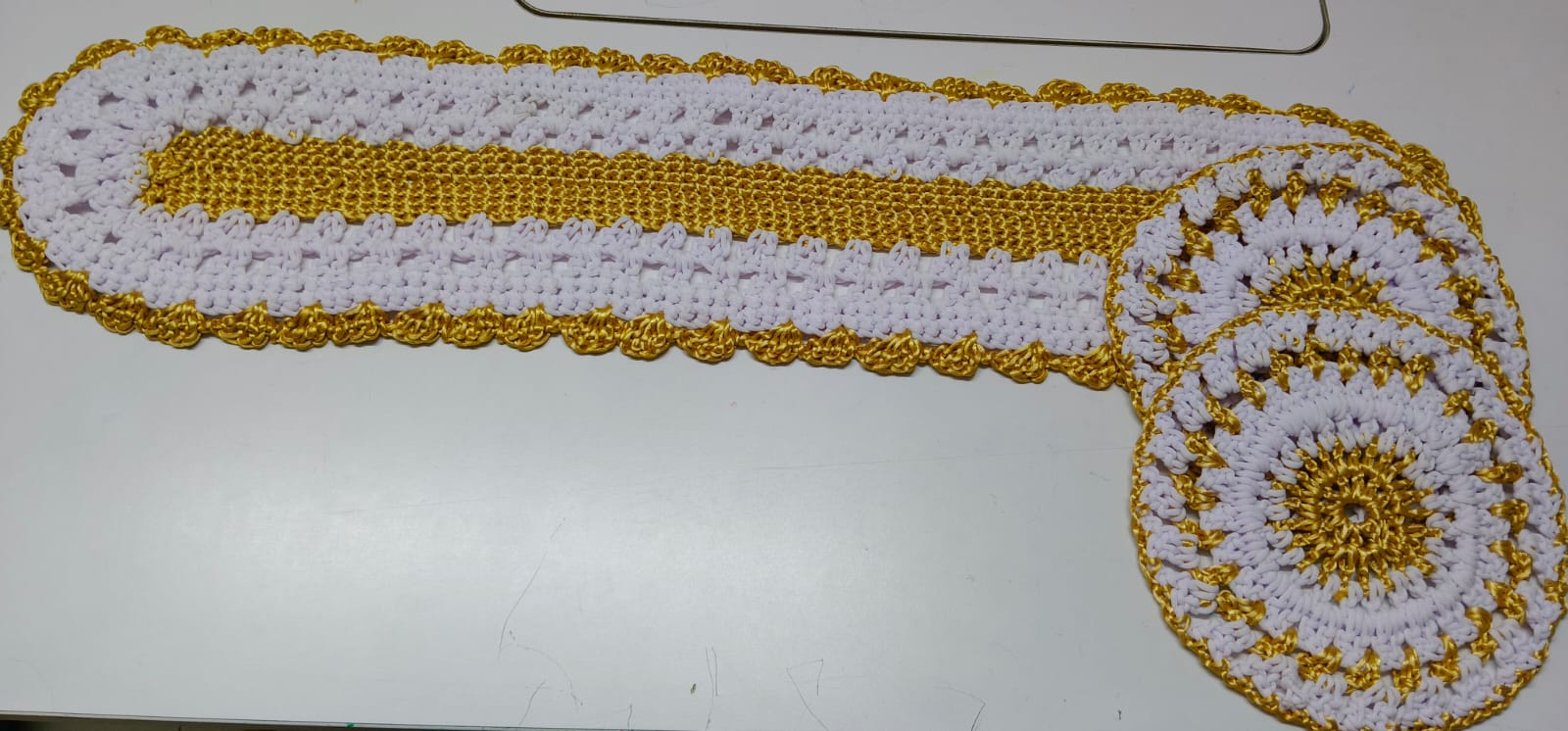 Dinner Table mats & Runner